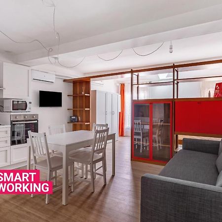 Bright And Cozy Studio By Wonderful Italy Болонья Экстерьер фото