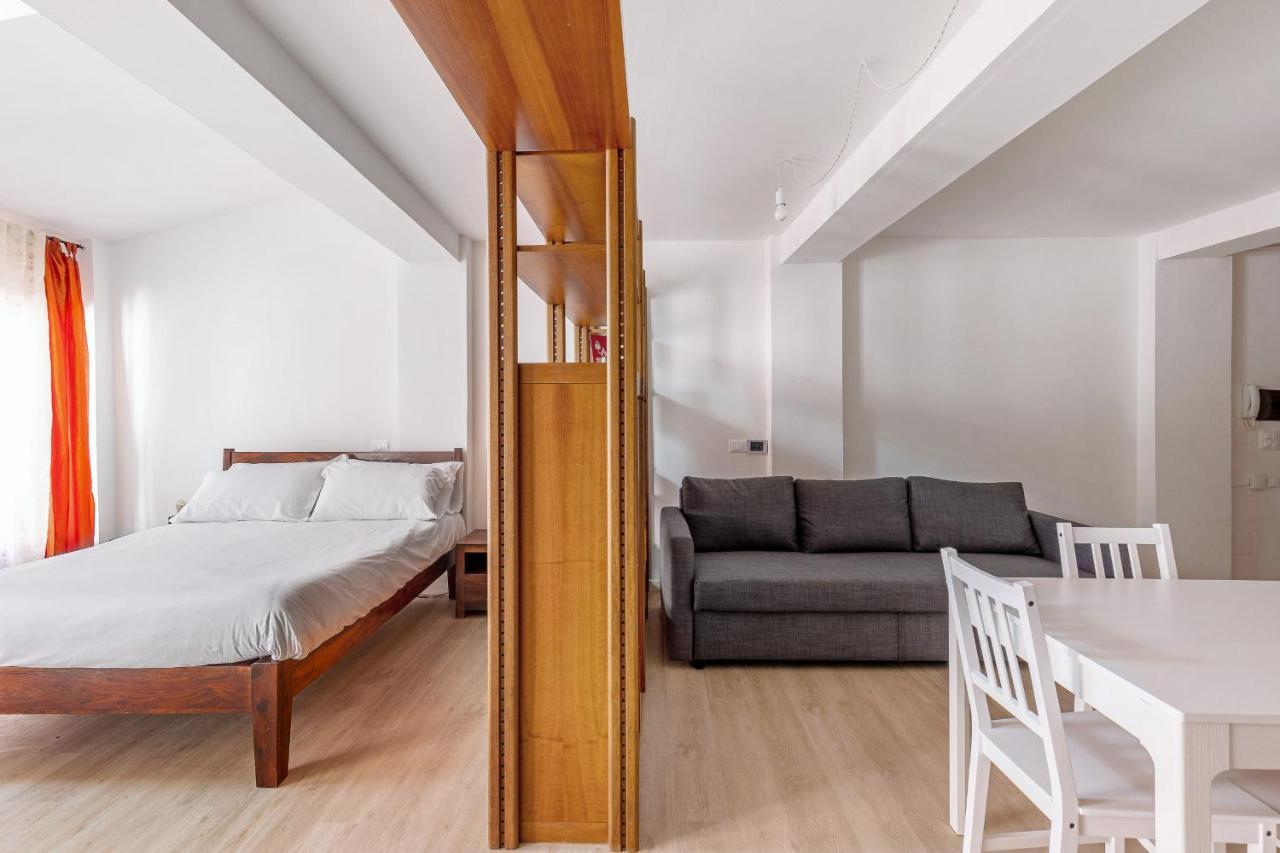 Bright And Cozy Studio By Wonderful Italy Болонья Экстерьер фото